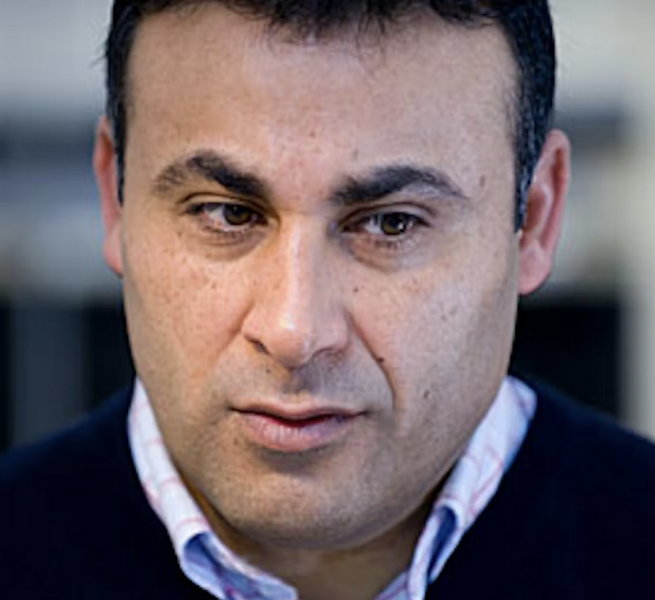 Datei:NaserKhader.png