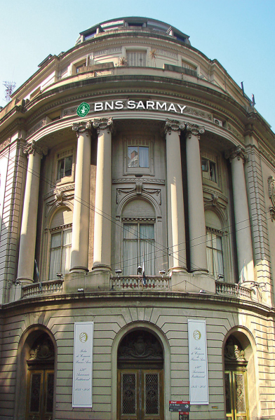 Datei:BNS-Sarmay-Gebäude.png